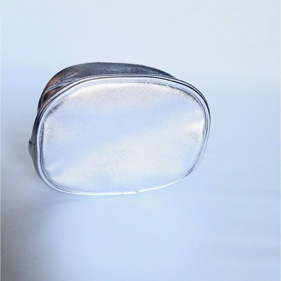 Vince Camuto cosmetic bag - Picture 6 of 7